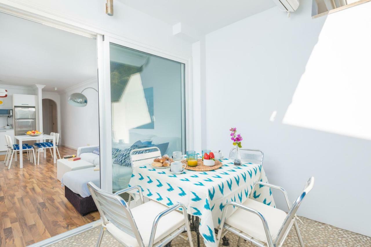Di 53 M² Con 2